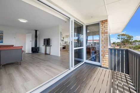 Photo of property in 20 Colum Place, Bucklands Beach, Auckland, 2014