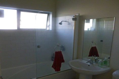 Photo of property in 306u1 Evans Bay Parade, Hataitai, Wellington, 6021