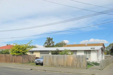 Photo of property in 2/14 Frederick Street, Waltham, Christchurch, 8011