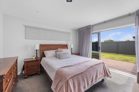 Photo of property in 8 Kaituna Place, Te Awa, Napier, 4110