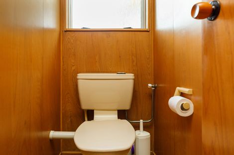 Photo of property in 14 Peter Hall Drive, Kelvin Grove, Palmerston North, 4414