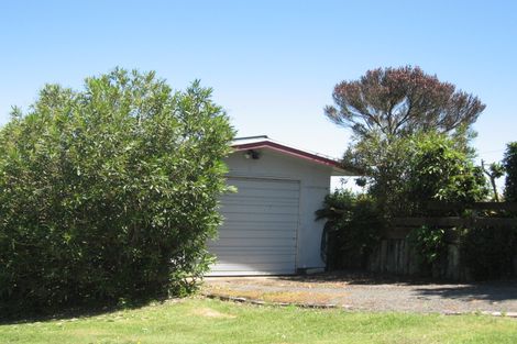 Photo of property in 77 Town Point Road, Maketu, 3189