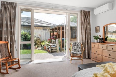 Photo of property in 52 Magellan Rise, Flagstaff, Hamilton, 3210