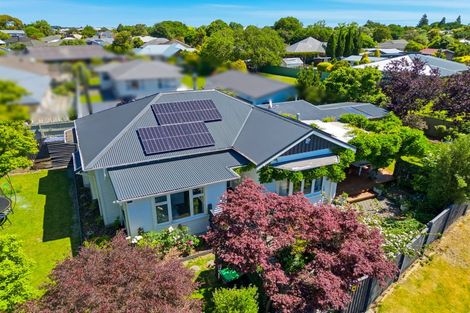 Photo of property in 42 Middlepark Road, Sockburn, Christchurch, 8042