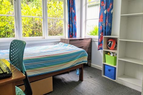 Photo of property in 1/72 Nikau Street, New Lynn, Auckland, 0600