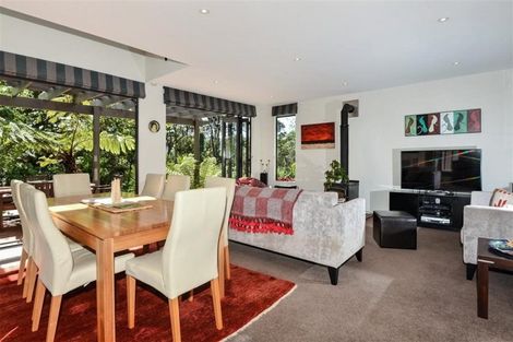 Photo of property in 268 Huia Road, Titirangi, Auckland, 0604