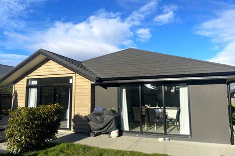 Photo of property in 6 Ward Street, Jacks Point, Queenstown, 9371