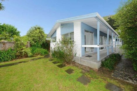 Photo of property in 2/123 Wakefield Avenue, Sumner, Christchurch, 8081