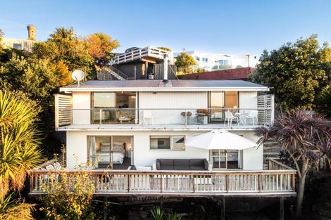 Photo of property in 12 Hipango Terrace, Durie Hill, Whanganui, 4500