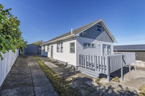 Photo of property in 8 Herewini Street, Titahi Bay, Porirua, 5022