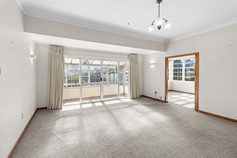 Photo of property in 27 Tokomaru Street, Welbourn, New Plymouth, 4312