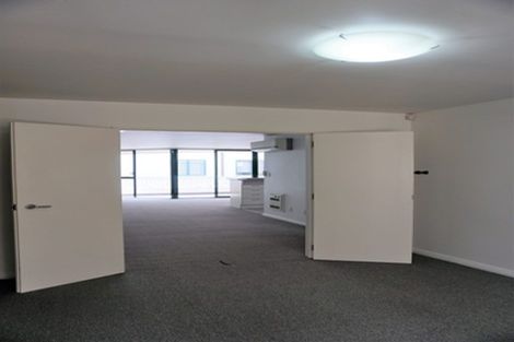 Photo of property in St James Courts, 4/77 Gloucester Street, Christchurch Central, Christchurch, 8013
