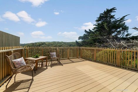 Photo of property in 27/6u Bushland Grove, Paparangi, Wellington, 6037