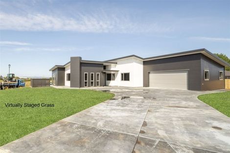 Photo of property in 7 Mercade Close, Stratford, 4332