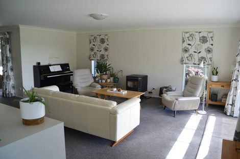 Photo of property in 59 Huntingdon Drive, Rangiora, 7400