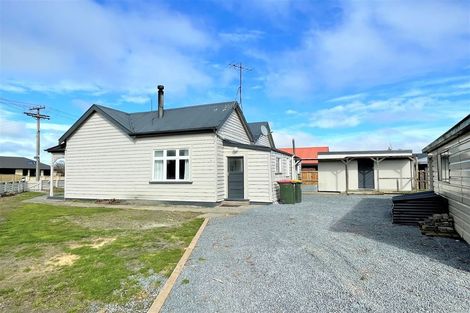 Photo of property in 108 Clyde Street, Balclutha, 9230