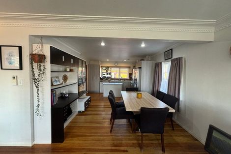 Photo of property in 43a Alma Crescent, Papakura, 2110