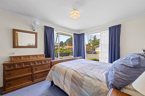 Photo of property in 15 Waratah Street, Avondale, Christchurch, 8061