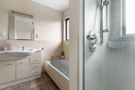 Photo of property in 20 Moorhouse Street, Taradale, Napier, 4112