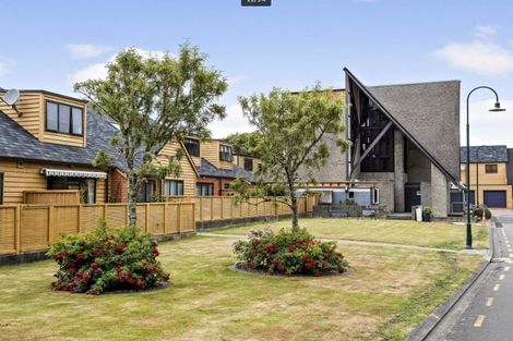 Photo of property in 30 Futuna Close, Karori, Wellington, 6012