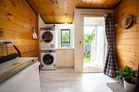 Photo of property in 15 Waitawa Place, Lynmore, Rotorua, 3010