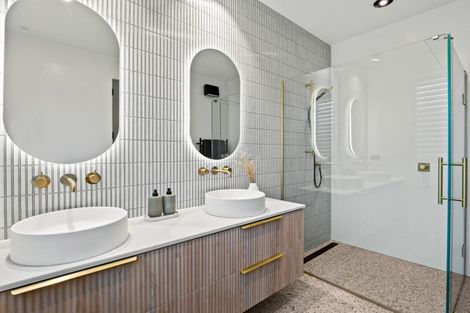 Photo of property in 10 Kahiwi Drive, Lower Shotover, 9304
