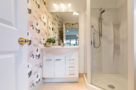 Photo of property in 7 Gresham Place, Taradale, Napier, 4112