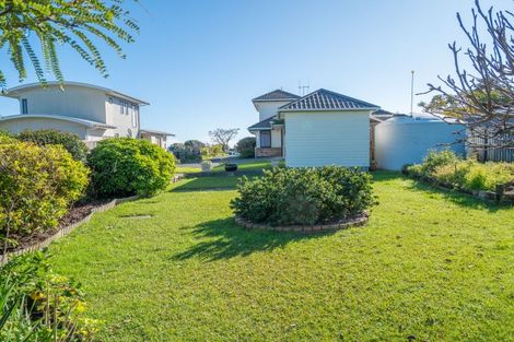 Photo of property in 136 State Highway 10, Coopers Beach, 0420