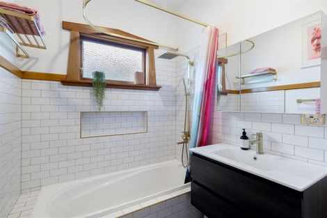 Photo of property in 225 Westminster Street, Mairehau, Christchurch, 8013