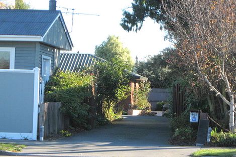 Photo of property in 405a Main North Road, Redwood, Christchurch, 8051