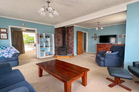 Photo of property in 19 Taverner Street, Carterton, 5713