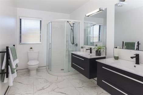 Photo of property in 5 Ciaran Close, Broomfield, Christchurch, 8042