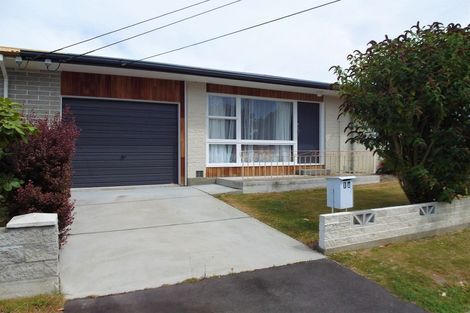 Photo of property in 1 Ngarimu Street, Avonside, Christchurch, 8061