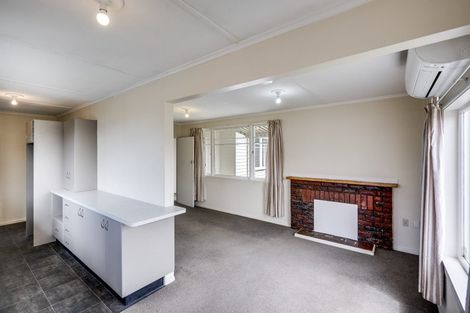 Photo of property in 9 Oxford Street, Taradale, Napier, 4112