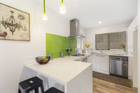 Photo of property in 128a Gloucester Road, Manurewa, Auckland, 2102