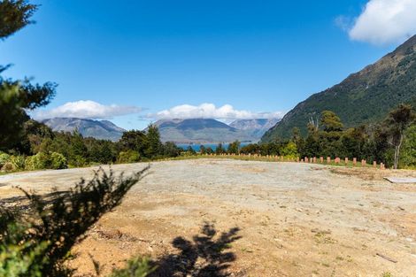 Photo of property in 19 Peregrine Falcon Road, Mount Creighton, Queenstown, 9371