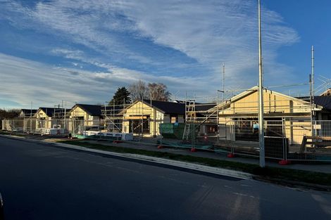 Photo of property in 2/25 Winters Road, Redwood, Christchurch, 8051