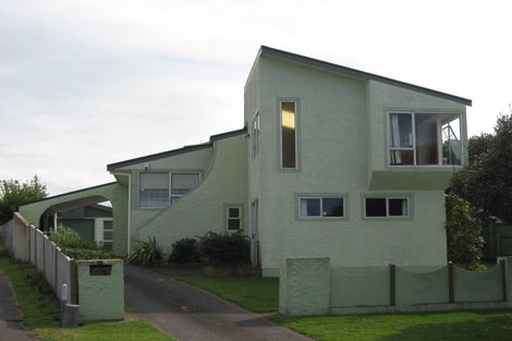 Photo of property in 36 Lee Street, Castlecliff, Whanganui, 4501