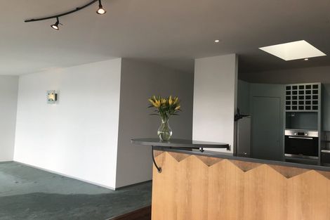 Photo of property in Dominion Apartments, 25/80u Victoria Street, Wellington Central, Wellington, 6011
