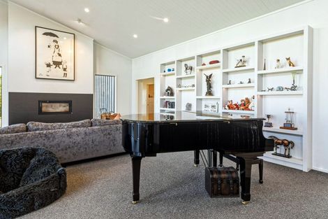 Photo of property in 122 Hitiri Road, Kinloch, Taupo, 3377