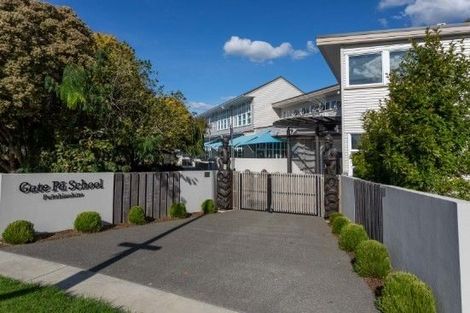 Photo of property in 2 Rimu Street, Gate Pa, Tauranga, 3112