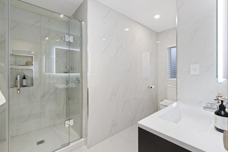 Photo of property in 3 Paige Road, Orewa, 0931