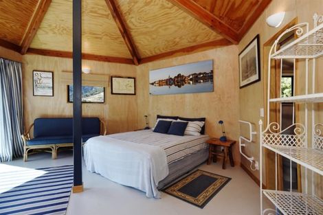 Photo of property in 7 Soucis Lane, Okiwi Bay, French Pass, 7193