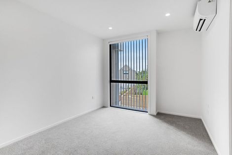 Photo of property in 1/39 Pakuranga Road, Pakuranga, 2010