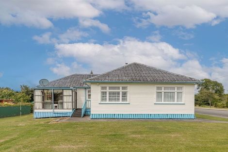 Photo of property in 28 The Esplanade, Westport, 7825