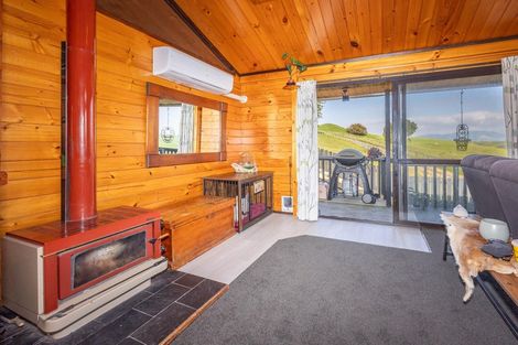 Photo of property in Glover Road, Hawera, 4610