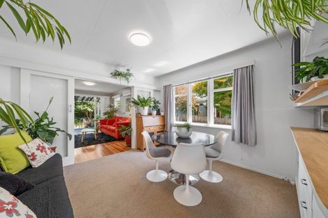 Photo of property in 273 Middleton Road, Glenside, Wellington, 6037