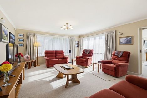 Photo of property in 4 Brooklyn Heights Drive, Kelvin Grove, Palmerston North, 4414