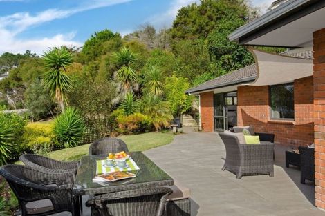 Photo of property in 22 Helen Ryburn Place, Torbay, Auckland, 0630