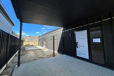 Photo of property in 7 Gillespie Street, Lake Hawea, 9382